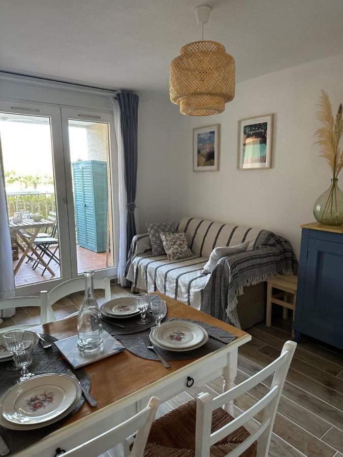 Very Cosy Apartment At 200 M From The Beaches La Londe-les-Maures Exterior photo